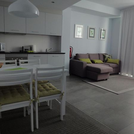 Apartamentos Almeida Garrett Ponta Delgada Exteriör bild