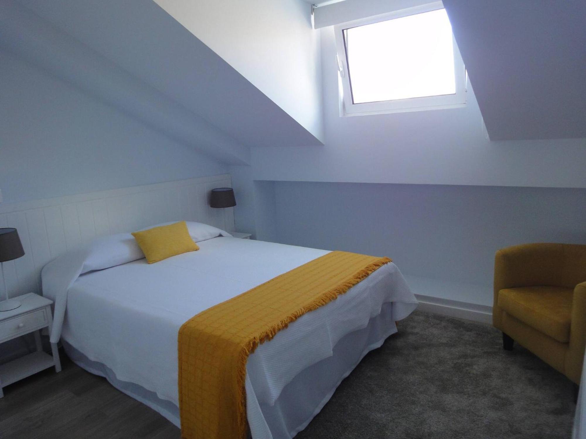 Apartamentos Almeida Garrett Ponta Delgada Exteriör bild